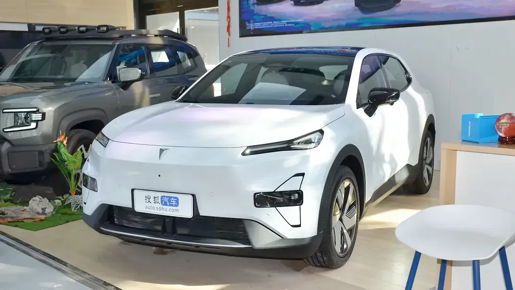 Changan Launches Affordable Deepal S05 520 Lite BEV at $16,400