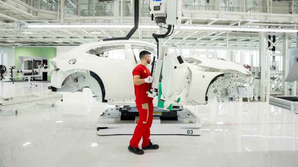 Ferrari Revises EV Sales Target to 20% by 2030