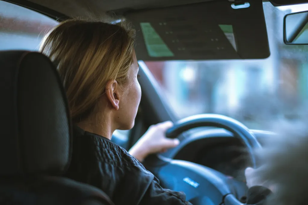 IRS raises 2026 business mileage reimbursement rate to 76 cents