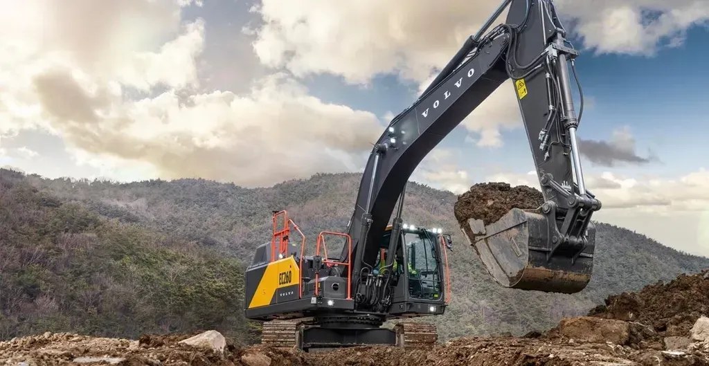 Volvo Launches New Generation Excavators with Advanced Features