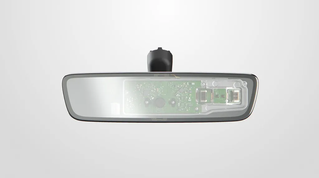 Magna wins European OEM programme for mirror-integrated driver monitoring