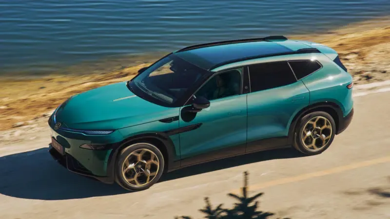Volkswagen ID. Unyx 08 begins presales in China