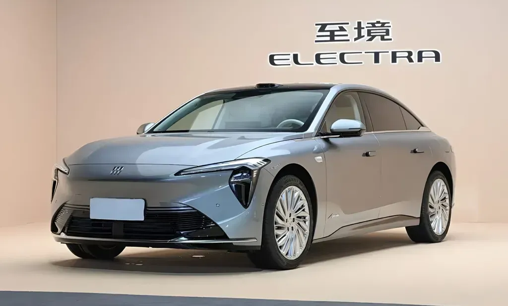 Buick Electra L7 Launches as New Energy Sub-Brand Debut