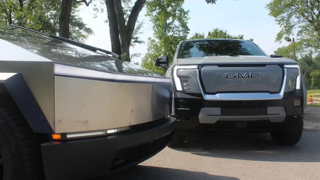 Tesla, GM Lead Record US Electric Vehicle Sales in 2024