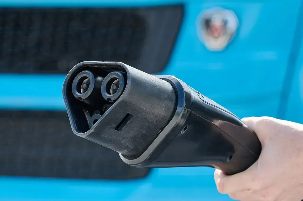 Scania to Launch MCS-Enabled Electric Trucks in Europe by 2026