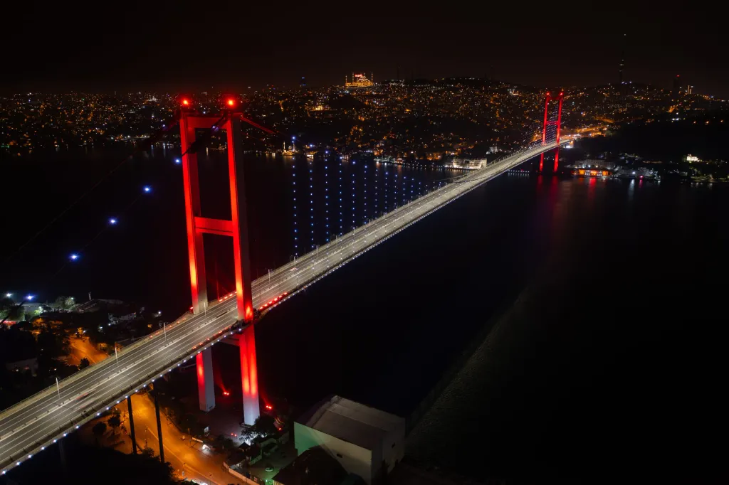 Turkey advances concession plan for Bosphorus bridges