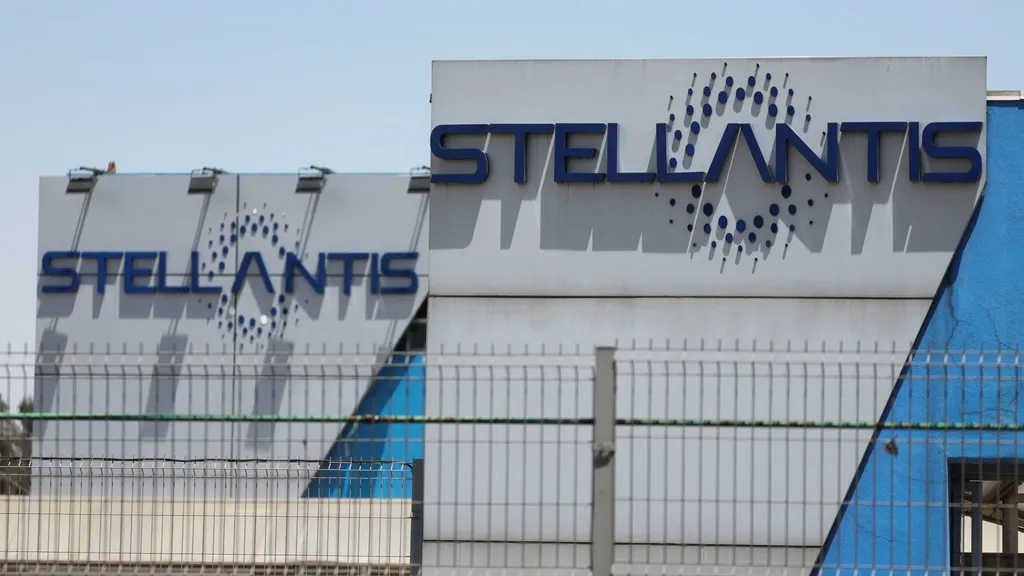 Stellantis books €22bn charge amid strategic reset