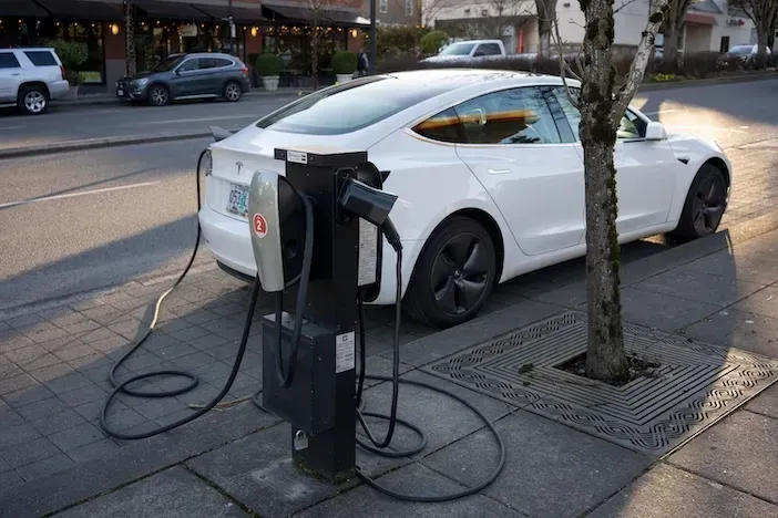 US Revises EV Charger Deployment Regulations for Flexibility