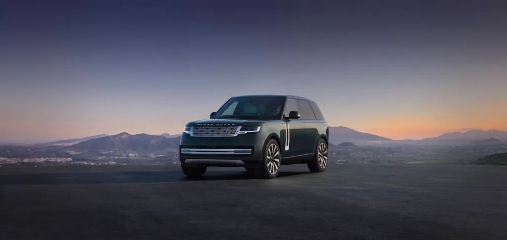 Range Rover unveils first fully electric model in Australia