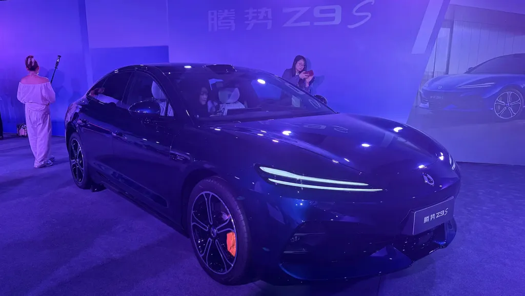 BYD Denza opens pre-sales for Z9S electric sedan with 1,100km range