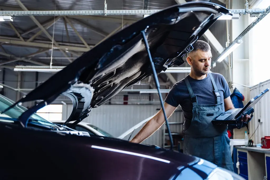 Five key maintenance considerations for electric vehicle fleets