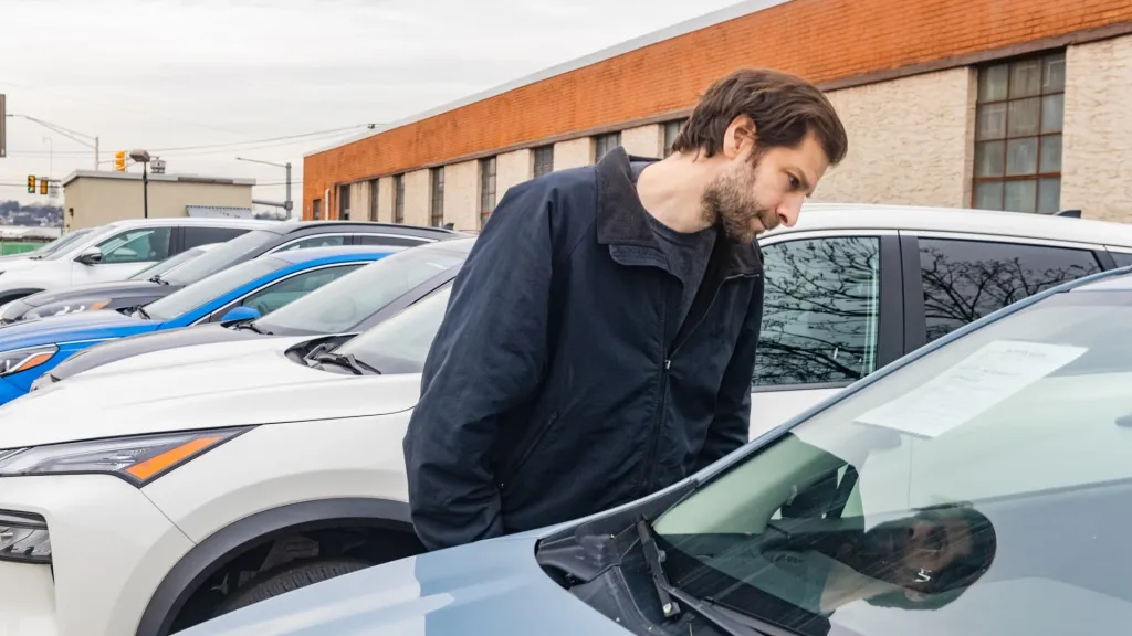Record share of US new-car buyers take loans of at least 84 months