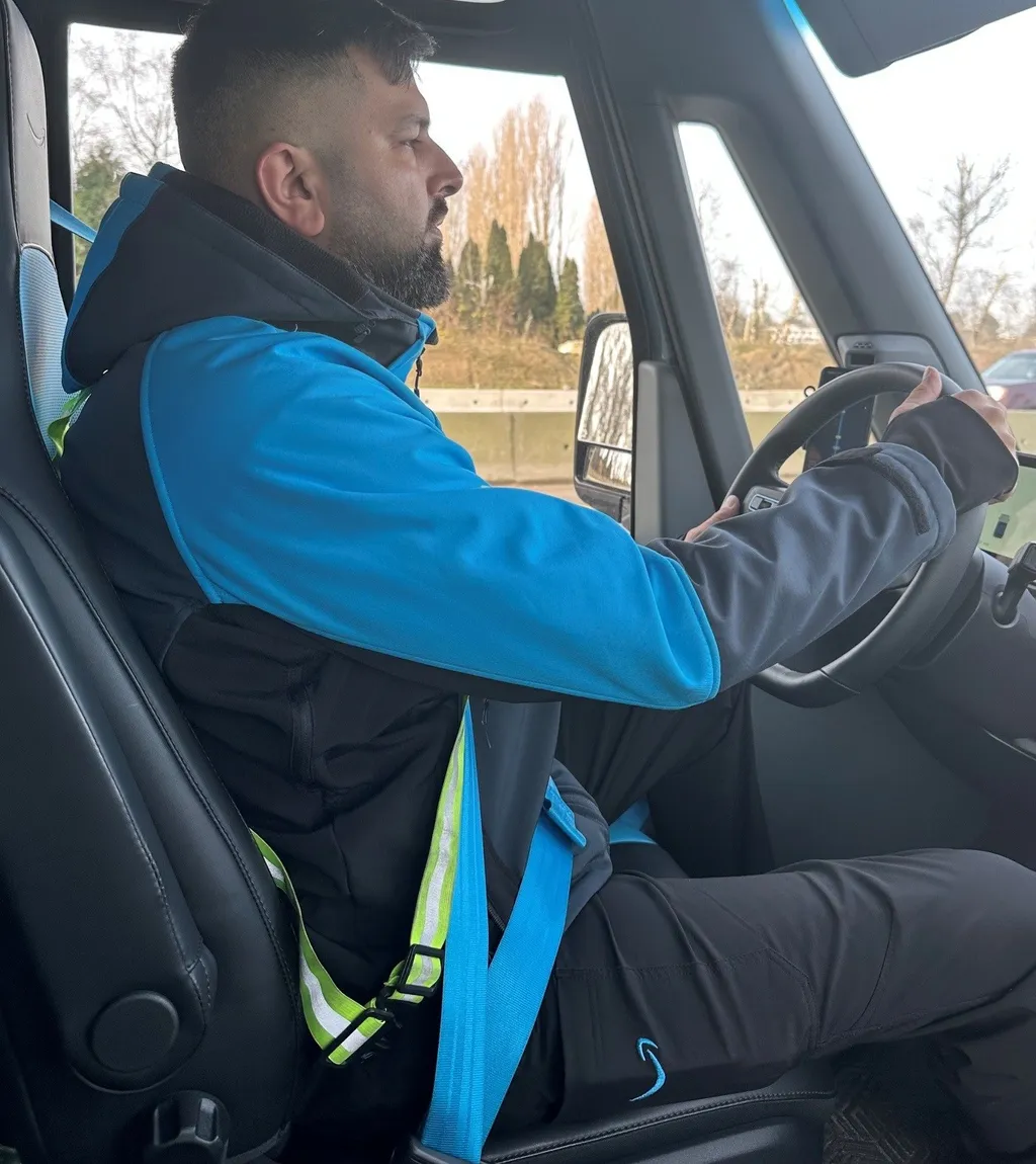 Global campaign targets improved seat-belt use in commercial fleets