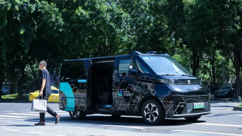 WeRide and Geely to deliver 2,000 robotaxis in 2026