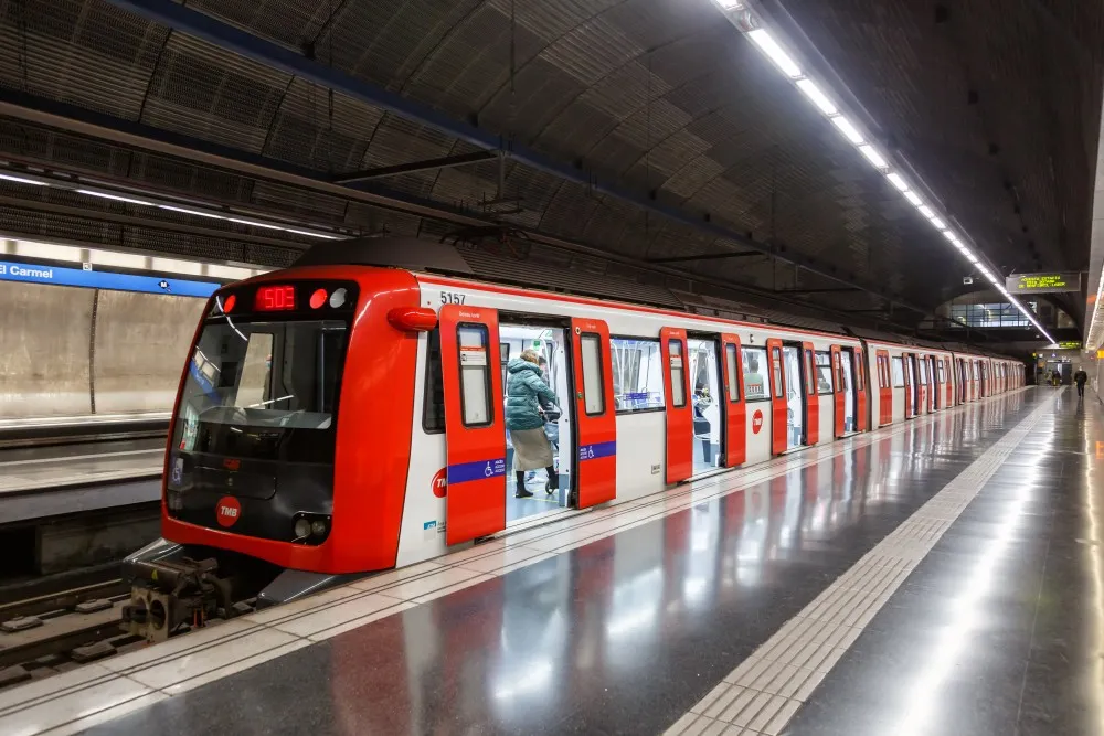 GMV to upgrade Barcelona Metro passenger information