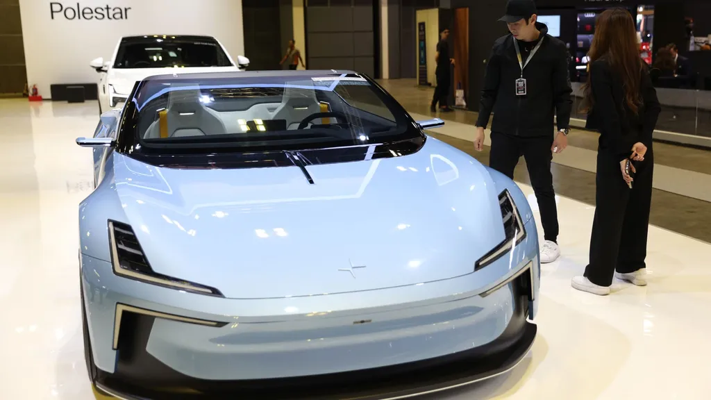 Polestar reports increased EV demand amid fuel-price surge
