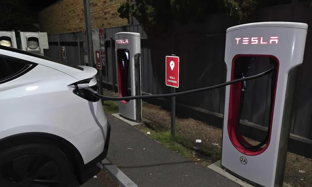 Tesla plans four-stall expansion of Australian Supercharger site