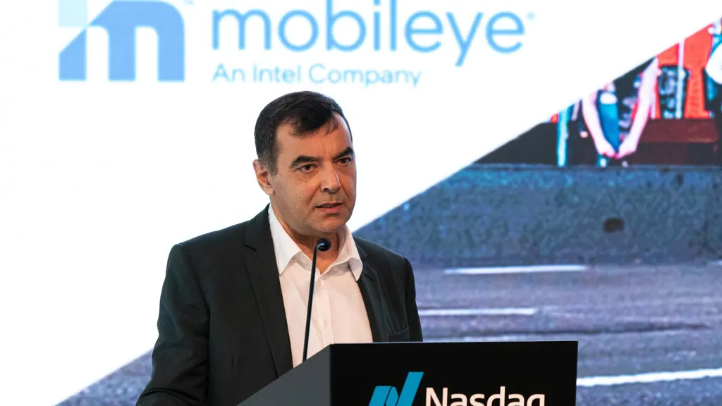 Mobileye targets 2027 launch of its own US robotaxi service