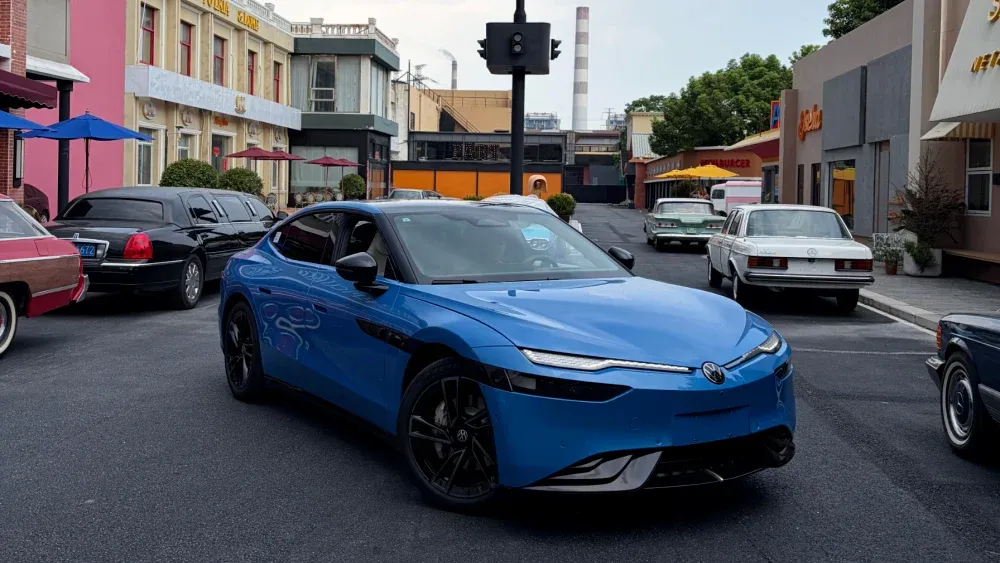 Volkswagen Anhui opens pre-sales for electric ID. Unyx 09 in China