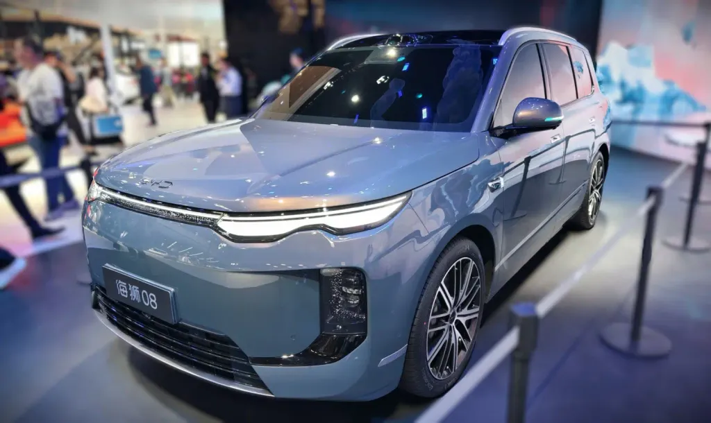 China expands full-size SUV market in 2026