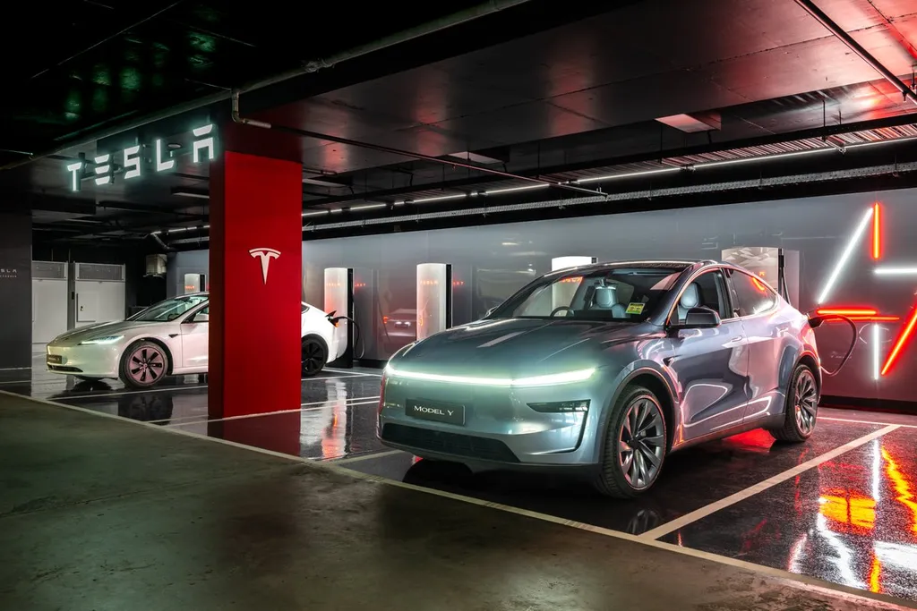 Tesla reaches 1,000 Supercharger stalls in Australia