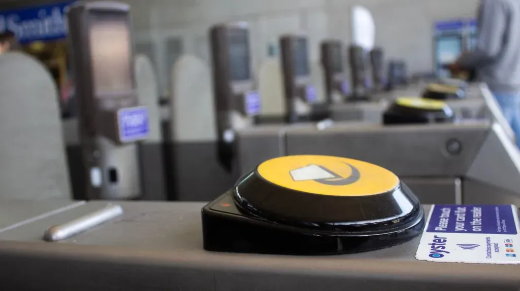 Ticketless rail trials to launch across England’s Midlands and North