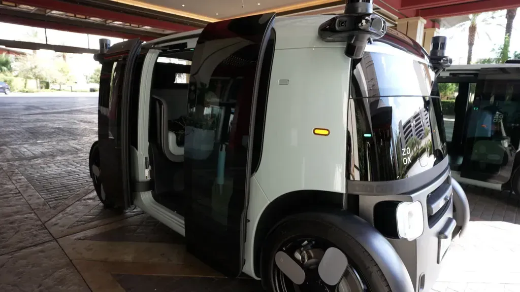 Amazon's Zoox Launches Robotaxi Service in Las Vegas