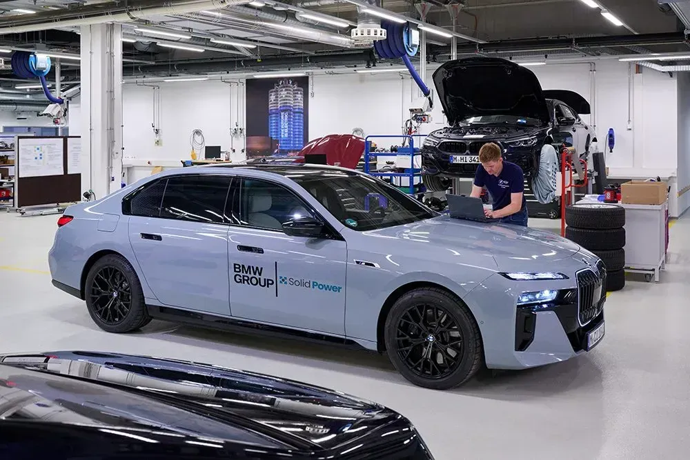 BMW Tests Solid-State Battery Cells in BMW i7