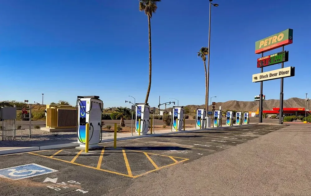 bp pulse opens DC fast-charging sites in four US states