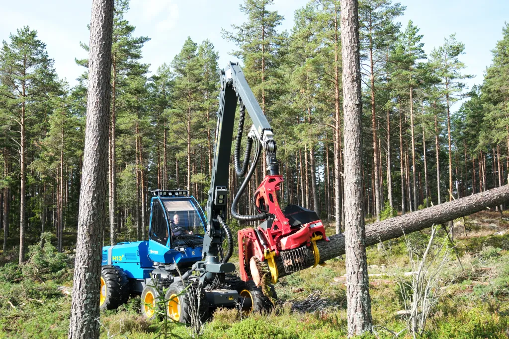 Rottne launches H13F mid-size harvester