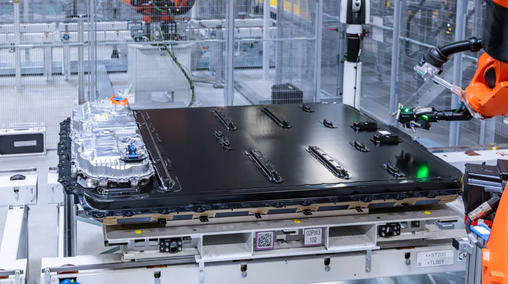 BMW begins Gen6 battery production at new Bavarian plant