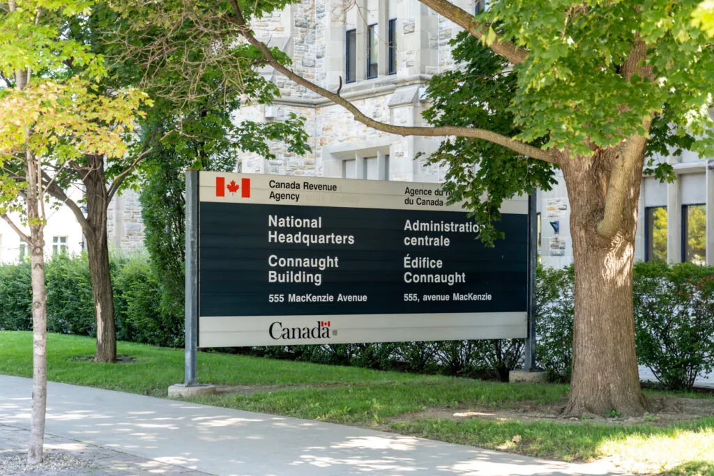 CTA warns Canadian carriers about CRA payment orders