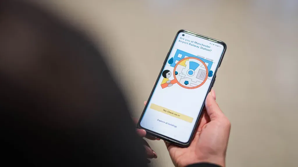 TfGM Trials Wayfinding App to Enhance Bee Network Accessibility