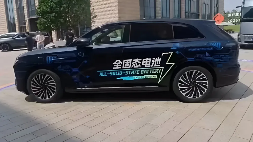 Chery Tests Exlantix ET SUV with Solid-State Battery Technology