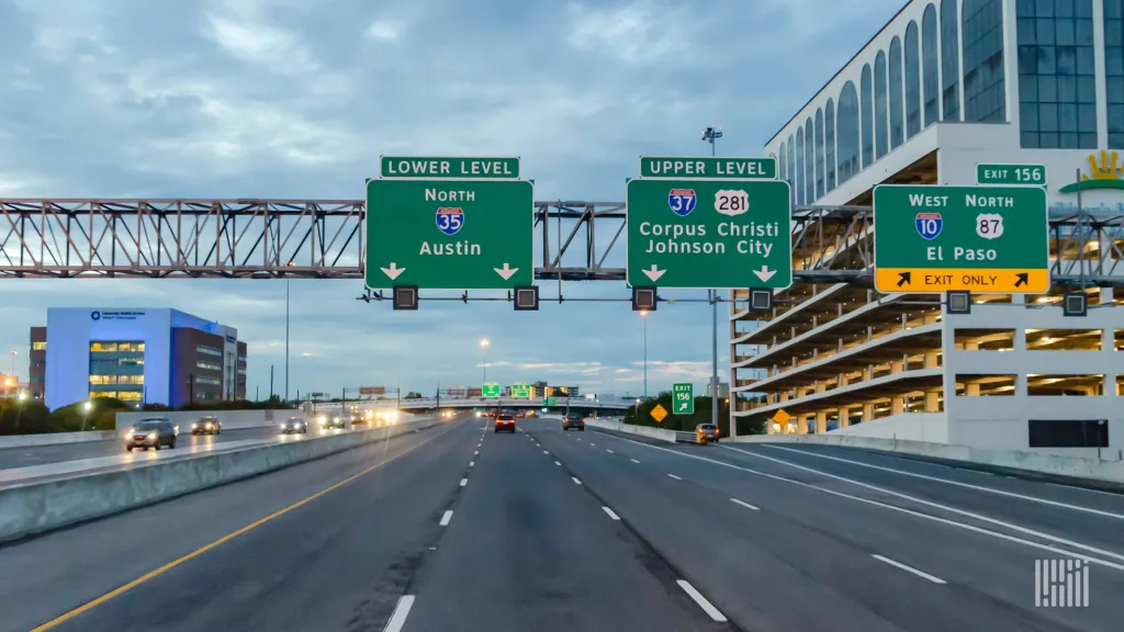 Google makes large-vehicle routing tools generally available in US