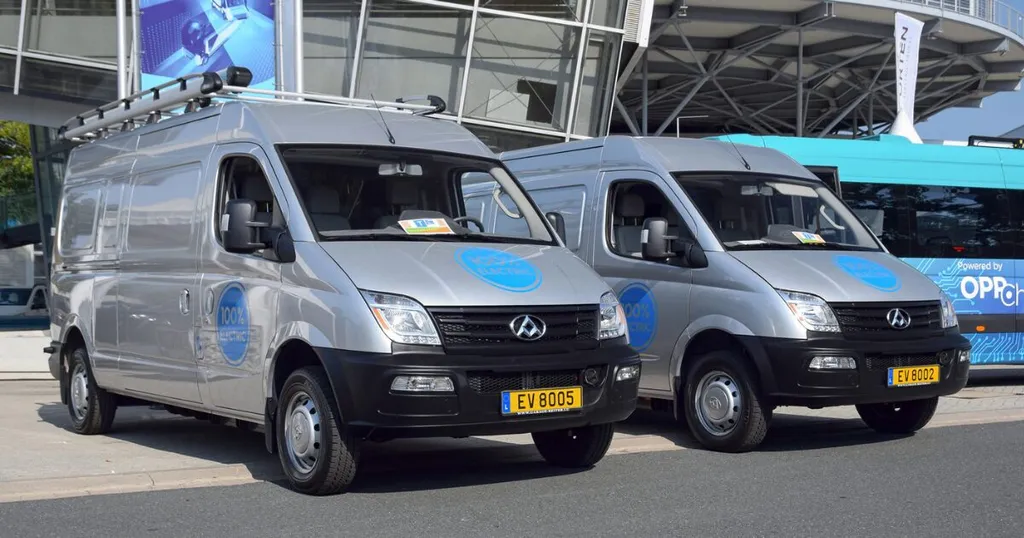 Updated EV grants for commercial fleets, 2026