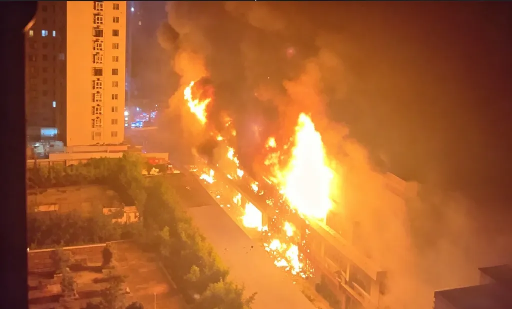 Fatal fire disrupts automotive aftermarket distribution hub in China