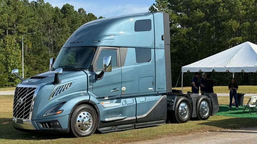 Volvo makes side-curtain airbags standard on trucks