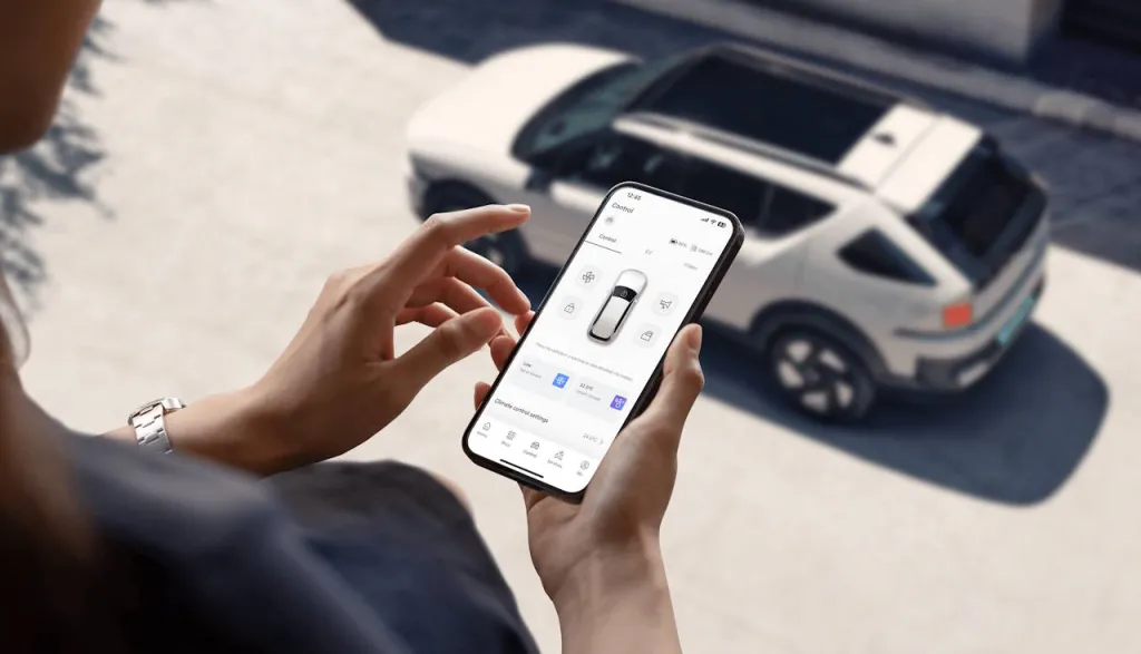 Hyundai selects Kaluza for smart charging and planned V2G services