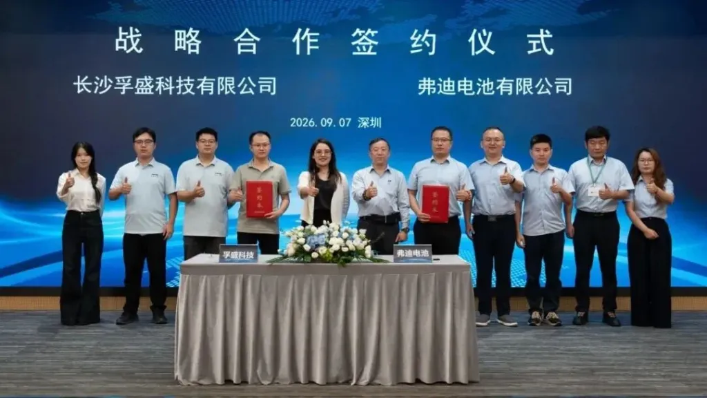 BYD to develop Blade batteries for industrial rail locomotives in China