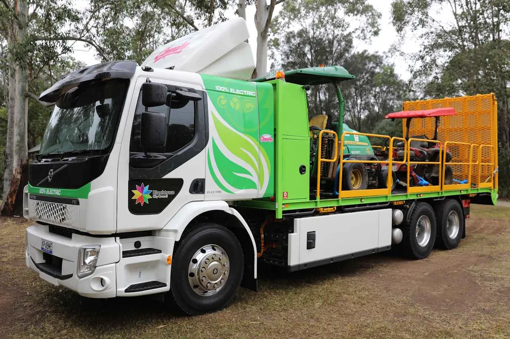 Blacktown City Council unveils electric beavertail truck