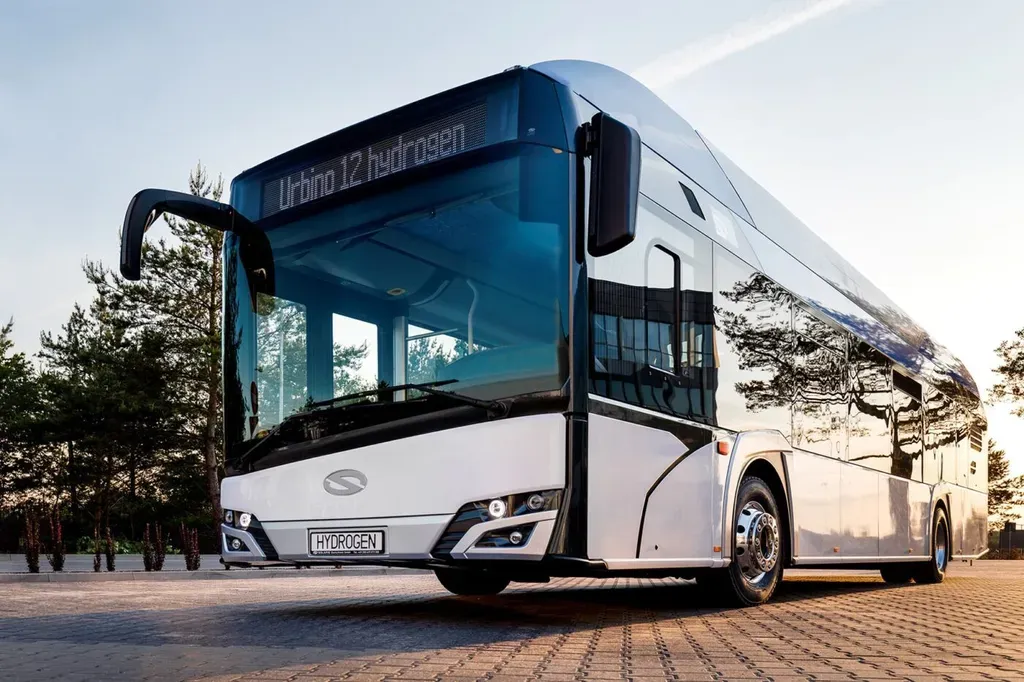 LNVG Orders 23 Solaris Hydrogen Buses for Public Transport