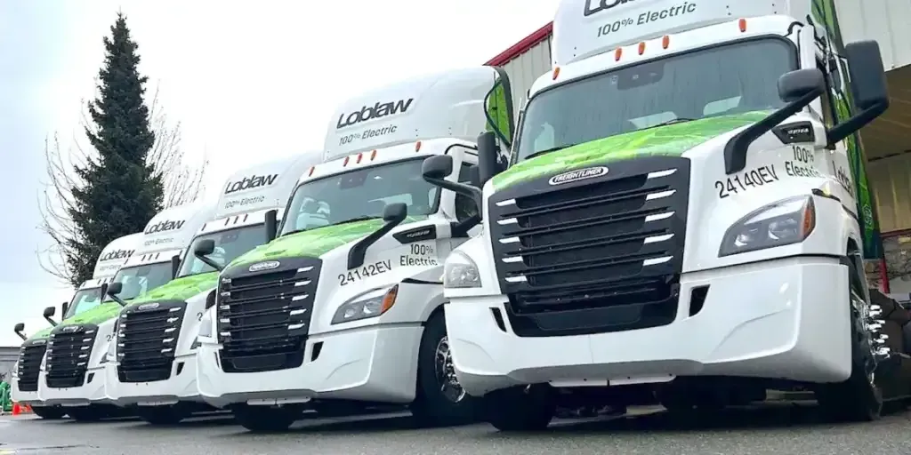 Canadian Retailer Loblaws Expands Electric Truck Fleet with Ten Freightliner eCascadia