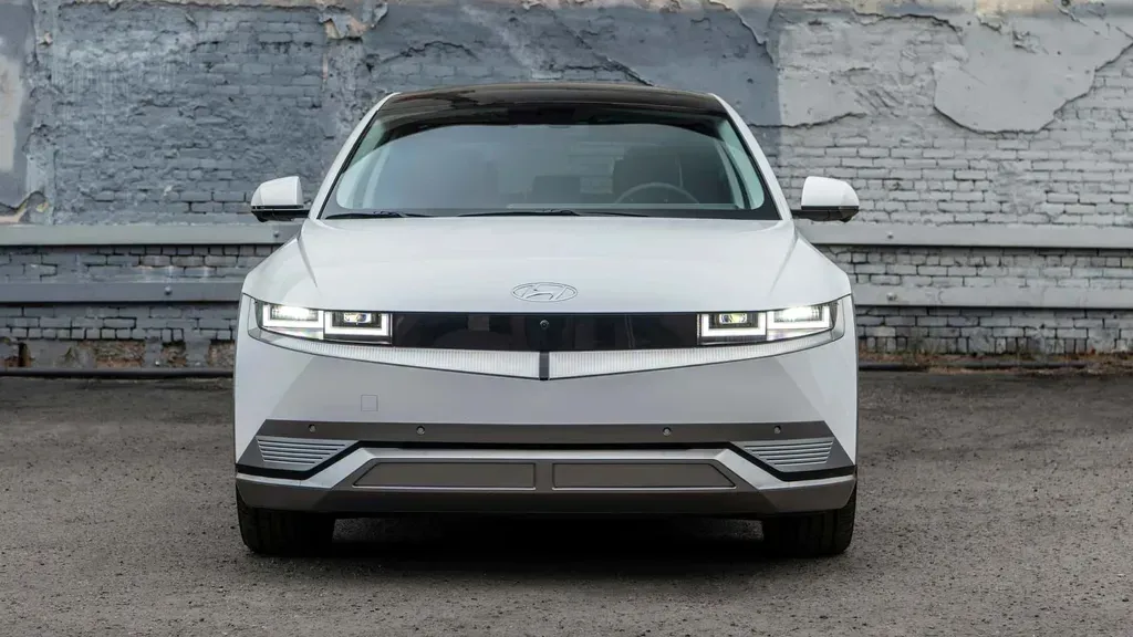 Hyundai Global EV Wholesale Sales Decline in January 2024