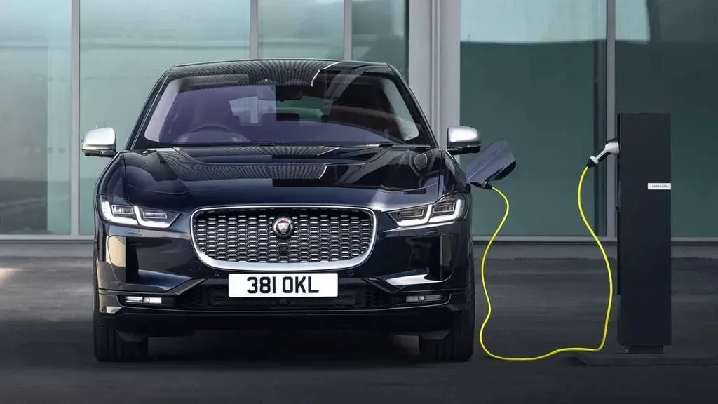 Jaguar to Cease Production of Current Models Ahead of Transformative Shift to All-Electric Lineup