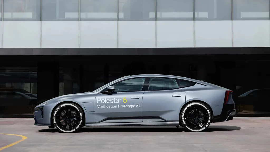 Polestar 5 Prototype Demonstrates World-First Extreme Fast Charging Technology