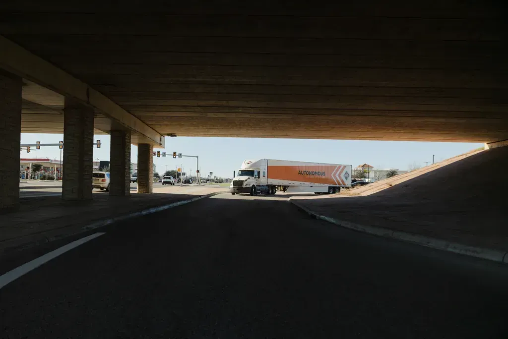 Navistar partners with Plus to bring autonomous trucks to US roads