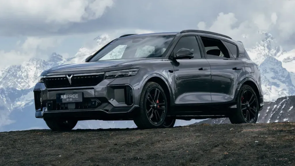 Voyah Free 318 Enters Chinese Market with Longest Electric Range Among EREVs