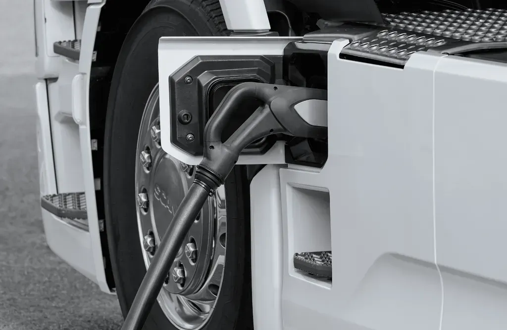Scania establishes truck depot EV charging company Erinion