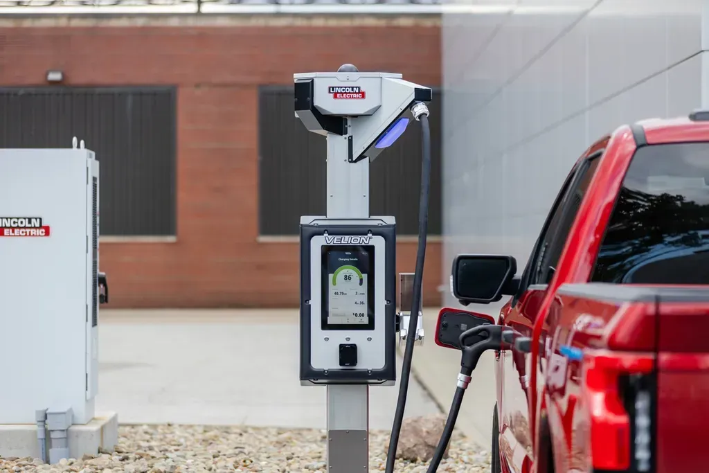 Lincoln Electric's Velion 150 kW DC Fast Charger Earns UL Certification